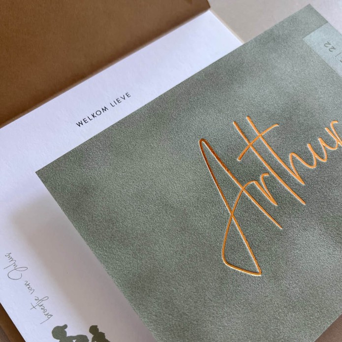 Velvet geboortekaartje groen voor grote broer