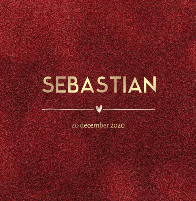 Écht velvet geboortekaartje steenrood met hartje en lijntje