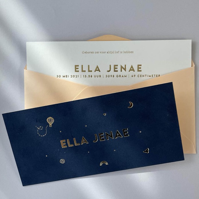 Geboortekaartje op echt velours met goudfolie