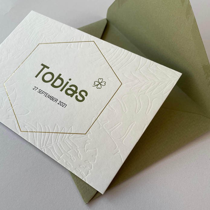 Geboortekaartje stoer voor jongen met blinde druk