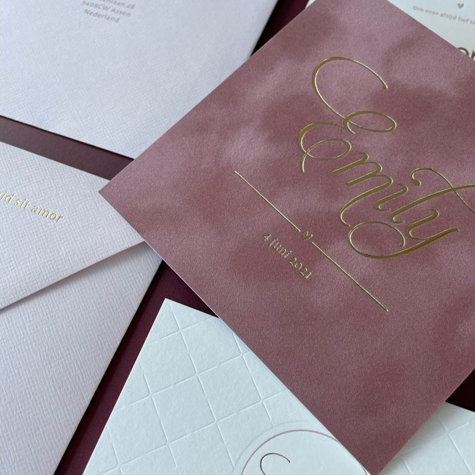 Velvet oudroze + goudfolie + letterpress | Maatwerk